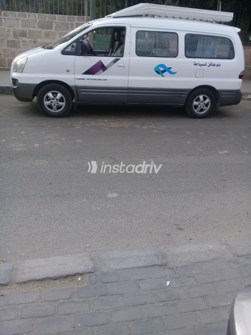 Hyundai H1 2006 White Manual Used for Sale in Greater Cairo ( Cairo + Giza) - 1