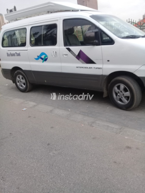 Hyundai H1 2006 White Manual Used for Sale in Greater Cairo ( Cairo + Giza) - 6