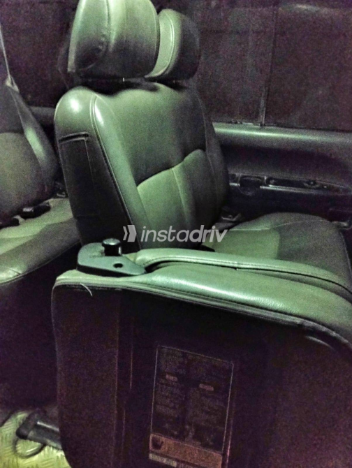 Hyundai H1 2006 White Manual Used for Sale in Greater Cairo ( Cairo + Giza) - 8