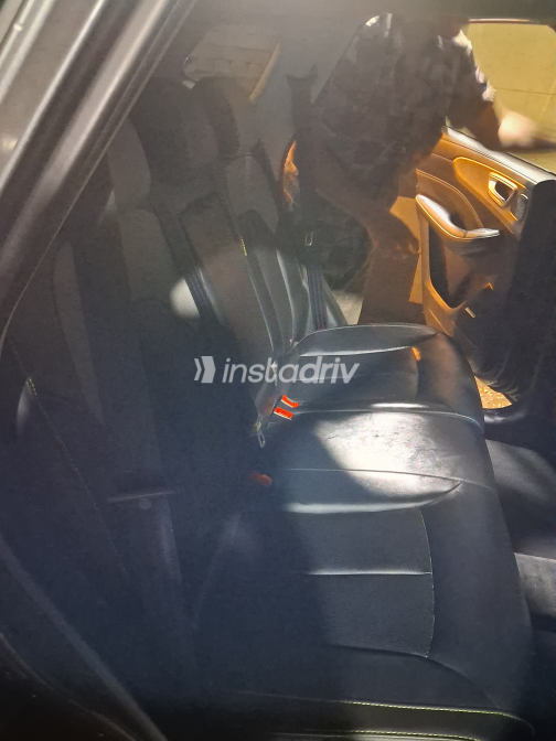MG RX5 Plus 2024 Gray Automatic Used for Sale in Greater Cairo ( Cairo + Giza) - 3