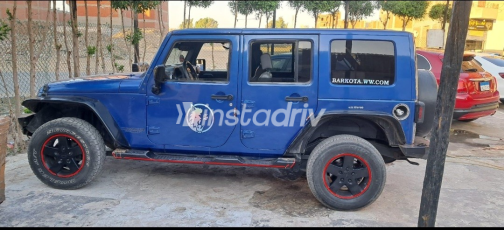 Jeep Wrangler 2010 Blue Automatic Used for Sale in Greater Cairo ( Cairo + Giza) - 2