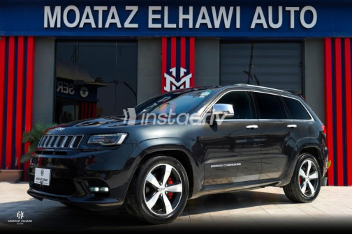 Jeep Grand Cherokee 2014 Black Automatic Used for Sale in Nasr city - 3