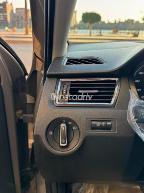 Seat Toledo 2018 Gold Automatic Used for Sale in Damietta - 10