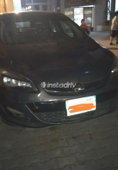 Opel Astra 2013 Petroleum Automatic Used for Sale in Minya Al Qamh - 1