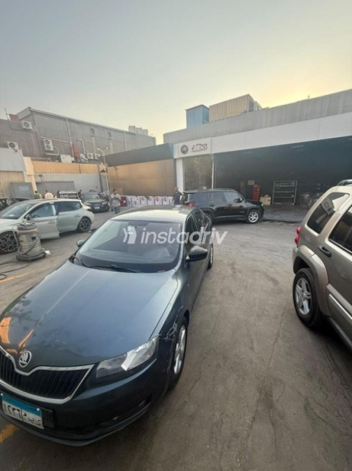 Skoda Rapid 2015 Petroleum Automatic Used for Sale in Cairo - 3