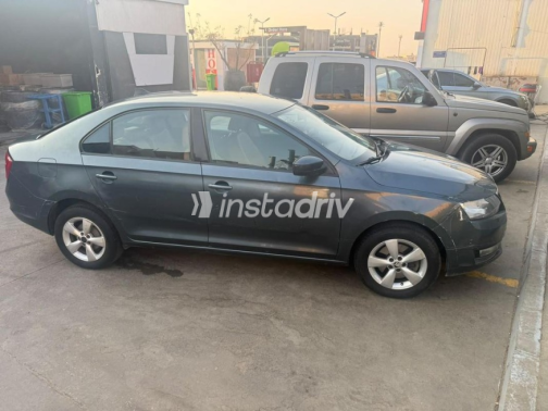 Skoda Rapid 2015 Petroleum Automatic Used for Sale in Cairo - 7