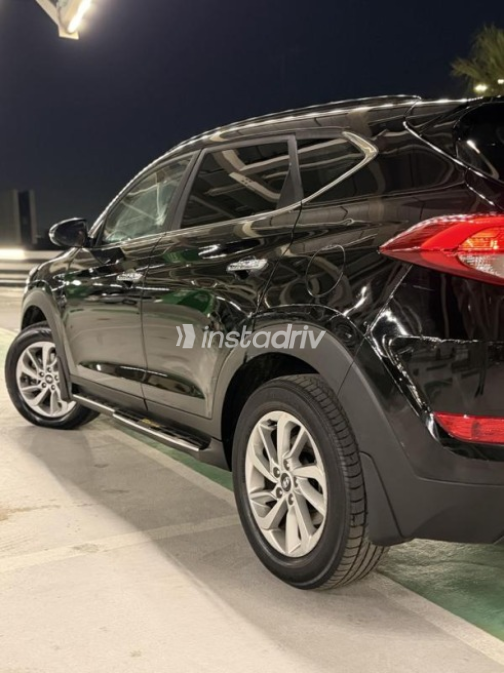 Hyundai Tucson GDI 2019 Black Automatic Used for Sale in Nasr city - 8