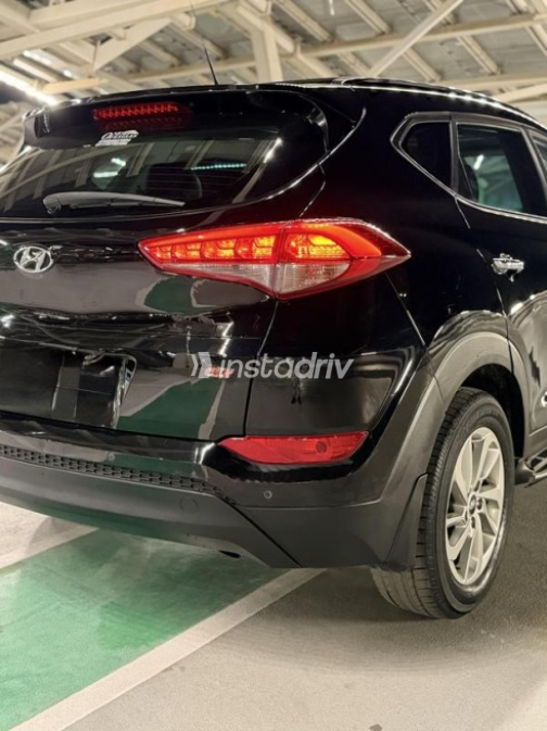Hyundai Tucson GDI 2019 Black Automatic Used for Sale in Nasr city - 10