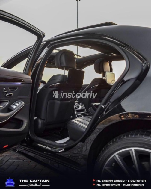 Mercedes S 450 2019 Black Automatic Used for Sale in Sheikh Zayed City - 5