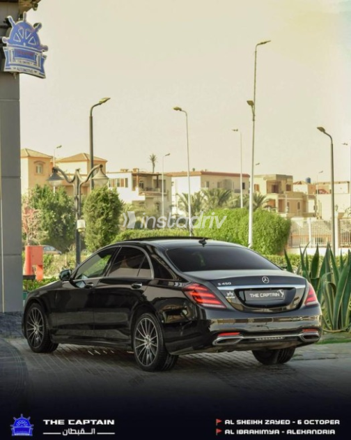 Mercedes S 450 2019 Black Automatic Used for Sale in Sheikh Zayed City - 8