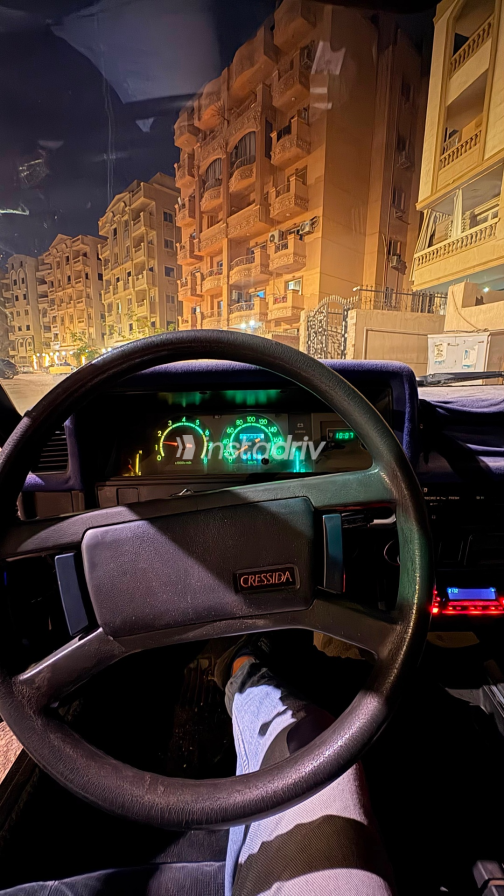 Toyota Cressida 1982 Green Manual Used for Sale in Greater Cairo ( Cairo + Giza) - 4