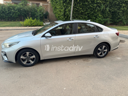 Kia K3 2020 Silver Automatic Used for Sale in Greater Cairo ( Cairo + Giza) - 3