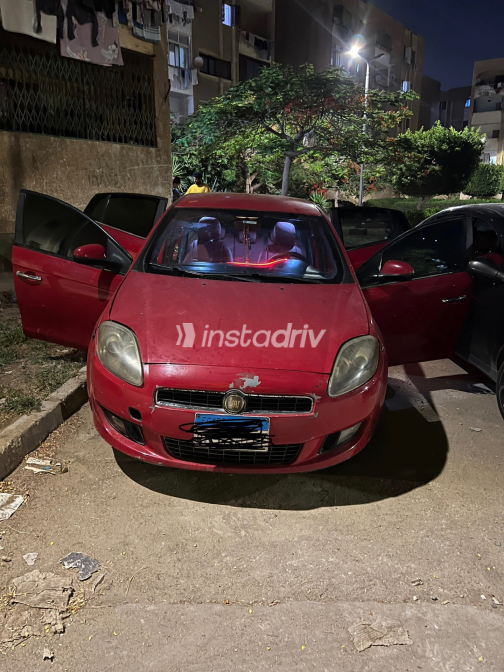 Fiat Bravo 2013 Red Automatic Used for Sale in Greater Cairo ( Cairo + Giza) - 2