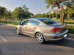 Volkswagen Passat 2011 Bronze Automatic Used for Sale in Mokattam