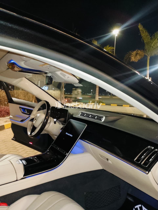 Mercedes S 450 2022 Black Automatic Used for Sale in Greater Cairo ( Cairo + Giza) - 4