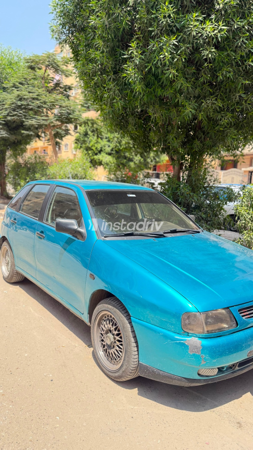 Seat Ibiza 1998 Turquoise Manual Used for Sale in Greater Cairo ( Cairo + Giza) - 2