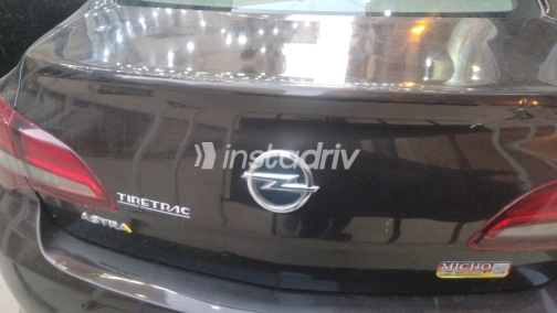 Opel Astra 2016 Brown Automatic Used for Sale in Greater Cairo ( Cairo + Giza) - 4