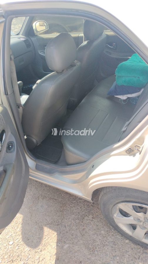 Hyundai Verna 2004 Silver Automatic Used for Sale in Greater Cairo ( Cairo + Giza) - 1