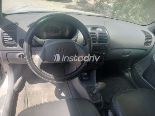 Hyundai Verna 2004 Silver Automatic Used for Sale in Greater Cairo ( Cairo + Giza) - 10