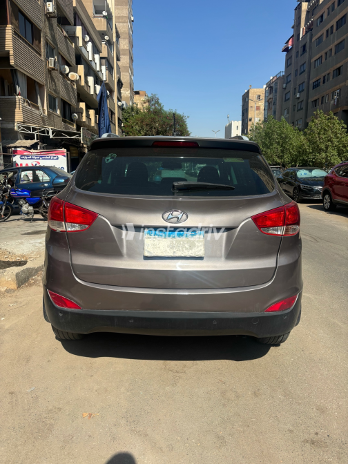 Hyundai IX 35 2014 Brown Automatic Used for Sale in Greater Cairo ( Cairo + Giza) - 2