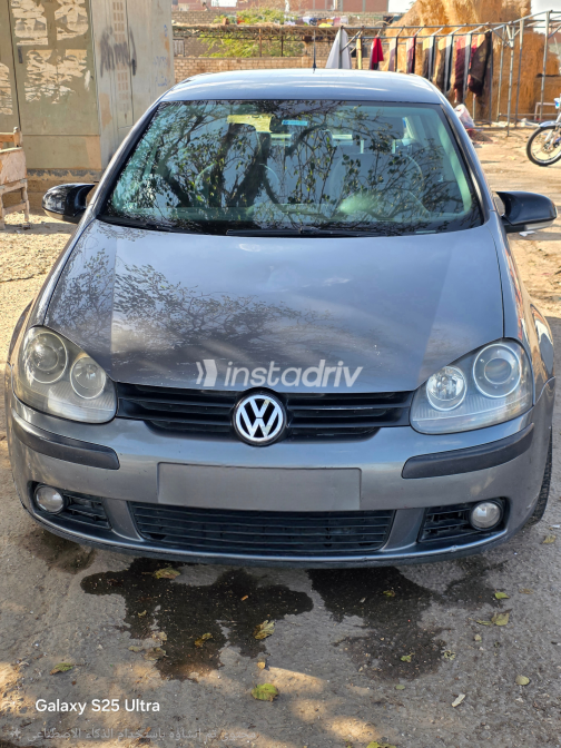 Volkswagen Golf 5 2009 Gray Automatic Used for Sale in Greater Cairo ( Cairo + Giza) - 4