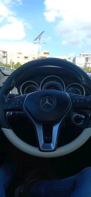 مرسيدس C 200 2013 أسود أوتوماتيك مستعملة للبيع في القاهرة الكبرى ( القاهرة - الجيزة)