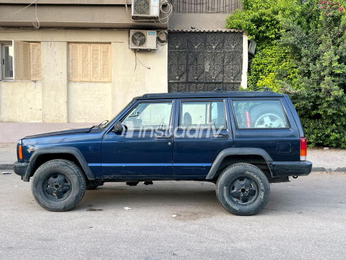 Jeep Cherokee 1999 White Automatic Used for Sale in Greater Cairo ( Cairo + Giza) - 4