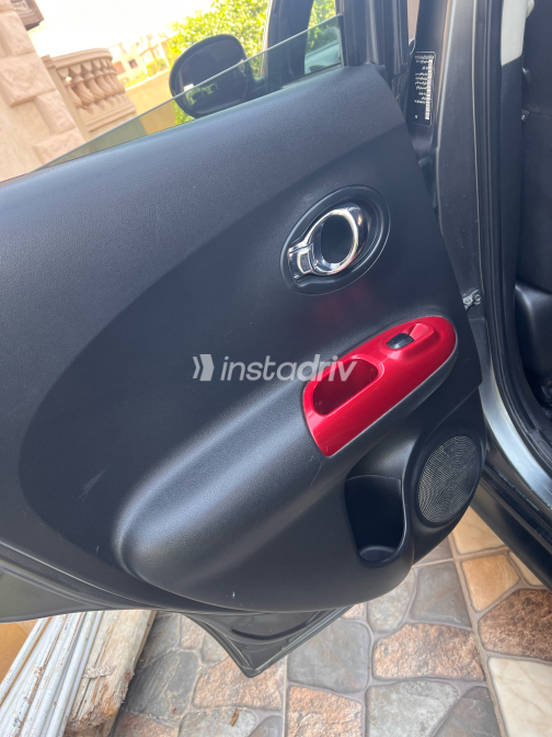 Nissan Juke 2012 Silver Automatic Used for Sale in Greater Cairo ( Cairo + Giza) - 9