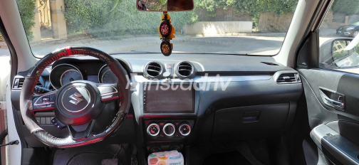 Suzuki Swift 2024 White Automatic Used for Sale in Greater Cairo ( Cairo + Giza) - 2