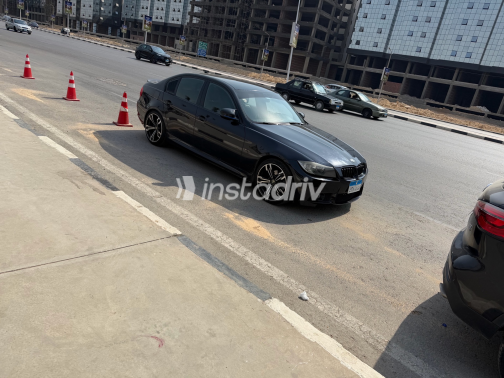 BMW 318 2010 Black Automatic Used for Sale in Greater Cairo ( Cairo + Giza) - 4