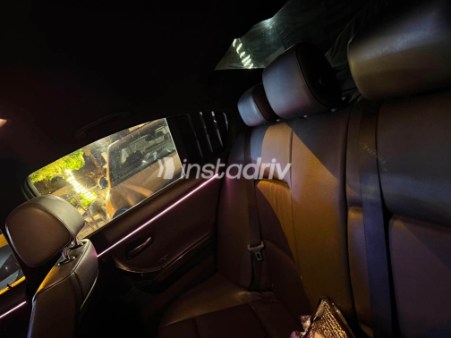 BMW 318 2010 Black Automatic Used for Sale in Greater Cairo ( Cairo + Giza) - 5