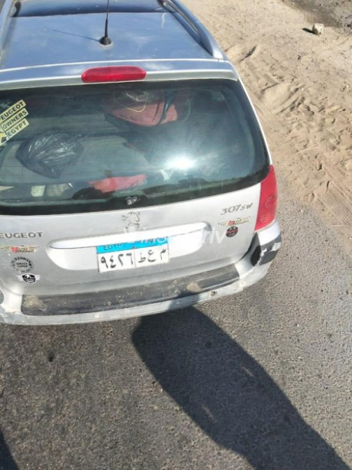 Peugeot 207 SW 2007 Silver Automatic Used for Sale in Faiyum - 10