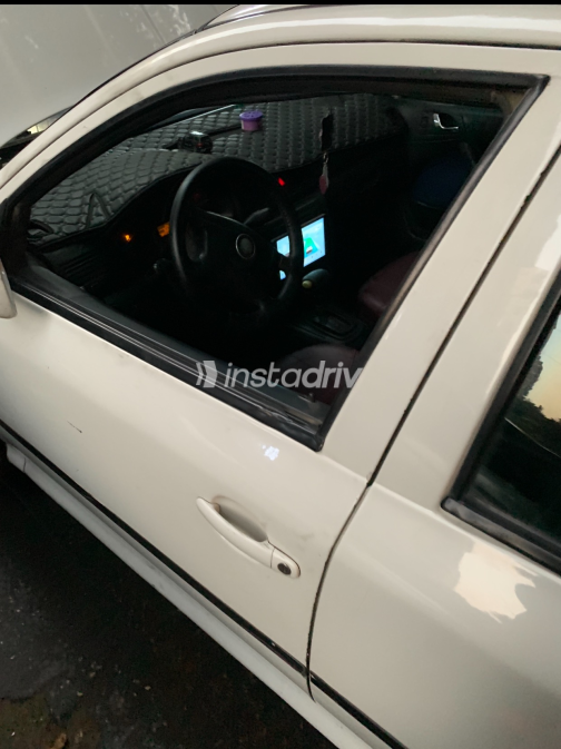 Skoda Octavia 2004 White Automatic Used for Sale in Greater Cairo ( Cairo + Giza) - 5
