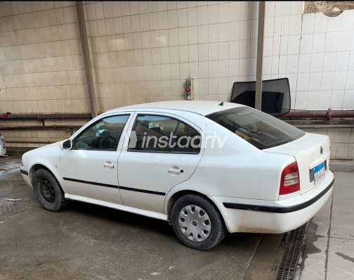 Skoda Octavia 2004 White Automatic Used for Sale in Greater Cairo ( Cairo + Giza) - 7
