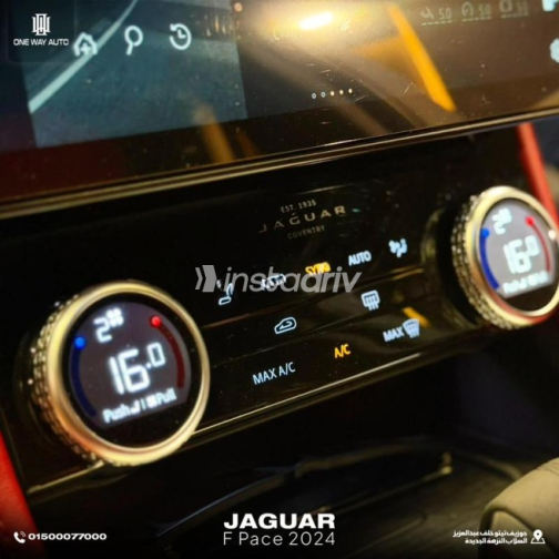 Jaguar F-Pace 2024 Gray Automatic Used for Sale in Cairo - 7