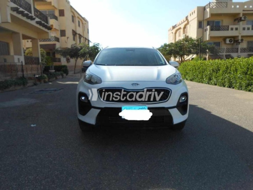 Kia Sportage 2021 White Automatic Used for Sale in Mansoura - 1