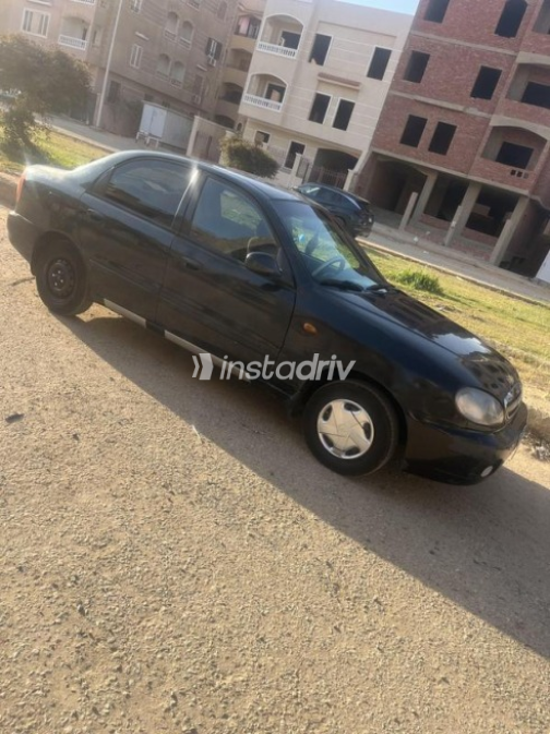 Chevrolet Lanos 2017 White Automatic Used for Sale in Greater Cairo ( Cairo + Giza) - 3