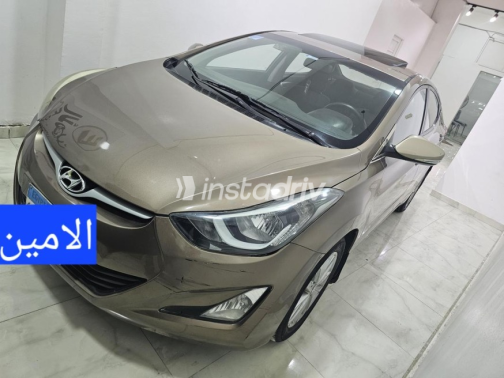 Hyundai Elantra 2016 Beige Automatic Used for Sale in Asyut - 3