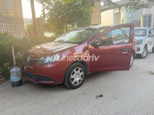 Renault Logan 2016 Red Automatic Used for Sale in Greater Cairo ( Cairo + Giza) - 1