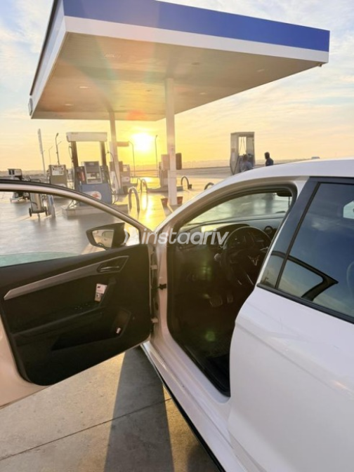 Seat Ibiza 2020 White Automatic Used for Sale in Cairo - 10