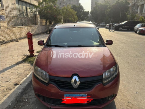 Renault Logan 2017 Red Automatic Used for Sale in Cairo - 8