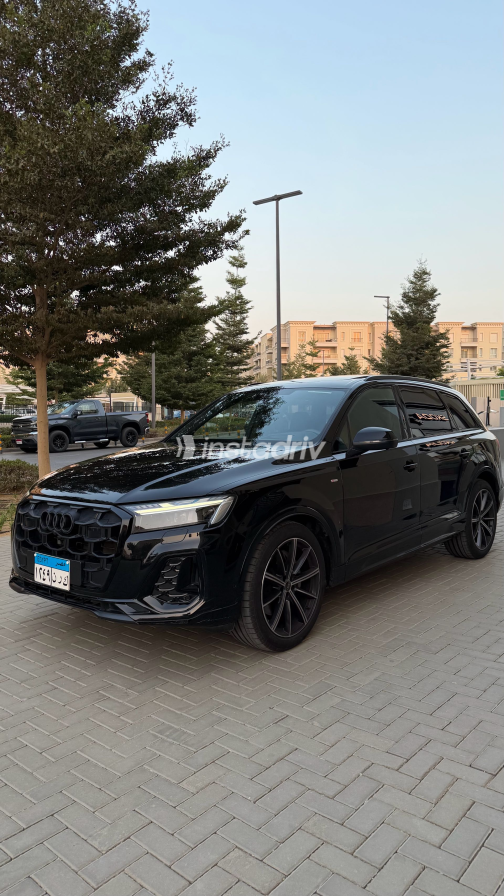 اودي Q7 2025 أسود أوتوماتيك مستعملة للبيع في القاهرة الكبرى ( القاهرة - الجيزة) - 2