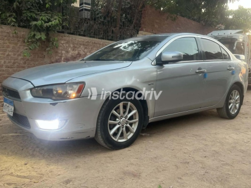 Mitsubishi Lancer EX Shark 2016 Silver Automatic Used for Sale in Sharqia - 1