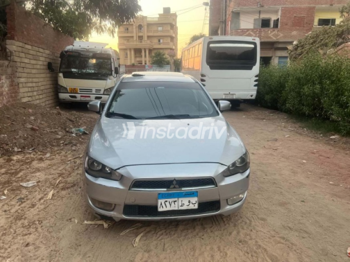 Mitsubishi Lancer EX Shark 2016 Silver Automatic Used for Sale in Sharqia - 7