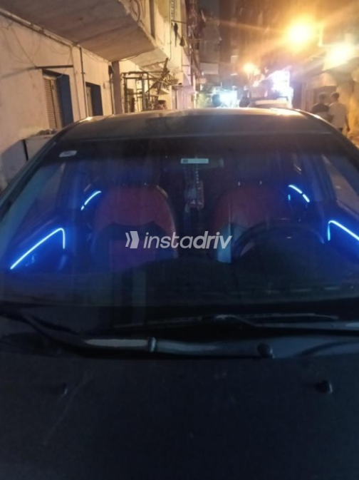 Hyundai Elantra HD 2020 White Automatic Used for Sale in Greater Cairo ( Cairo + Giza) - 2