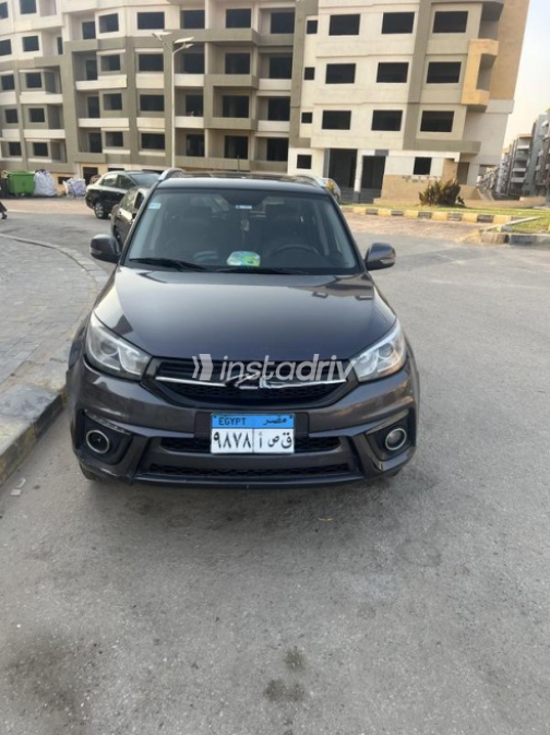 Chery Tiggo 3 2022 Dark Gray Automatic Used for Sale in El Katameya - 9