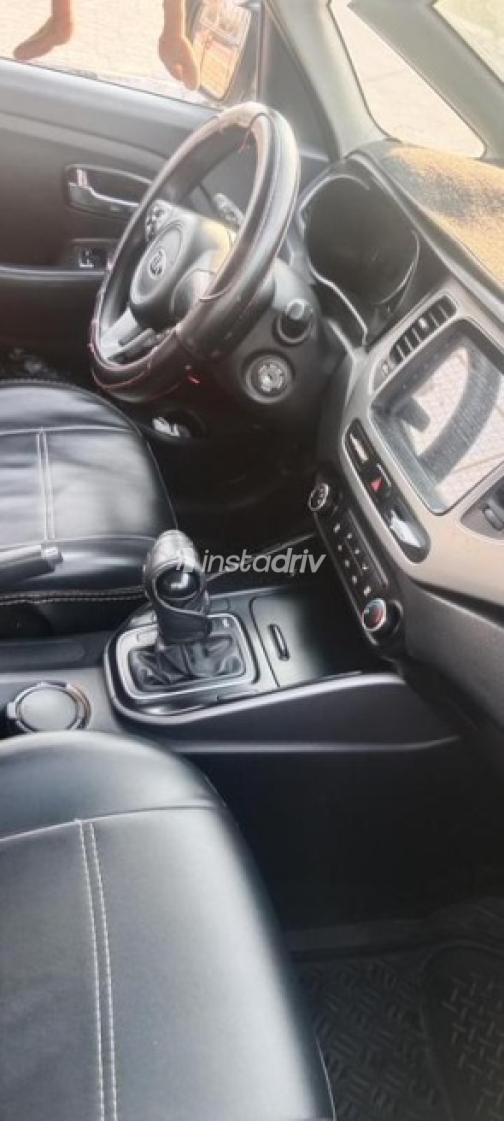 Kia Carens 2015 Mocha Automatic Used for Sale in Greater Cairo ( Cairo + Giza) - 1