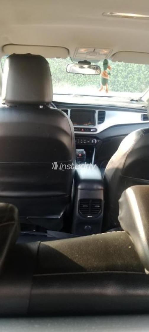 Kia Carens 2015 Mocha Automatic Used for Sale in Greater Cairo ( Cairo + Giza) - 3