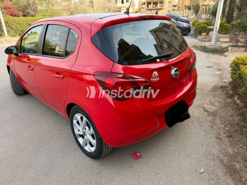 Opel Corsa 2016 Red Automatic Used for Sale in Greater Cairo ( Cairo + Giza) - 5