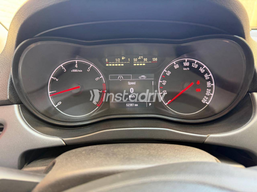 Opel Corsa 2016 Red Automatic Used for Sale in Greater Cairo ( Cairo + Giza) - 6